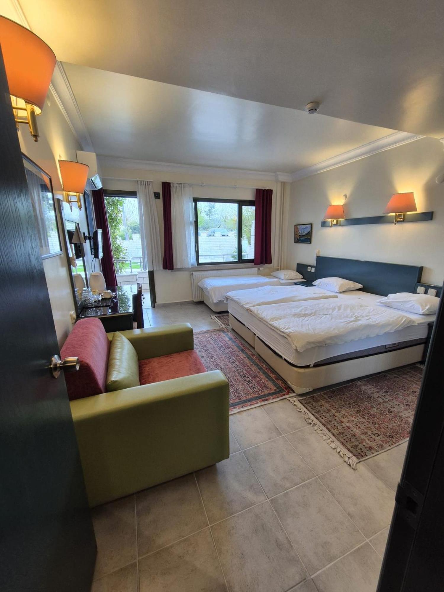 פמוקלה Hotel Hal-Tur מראה חיצוני תמונה