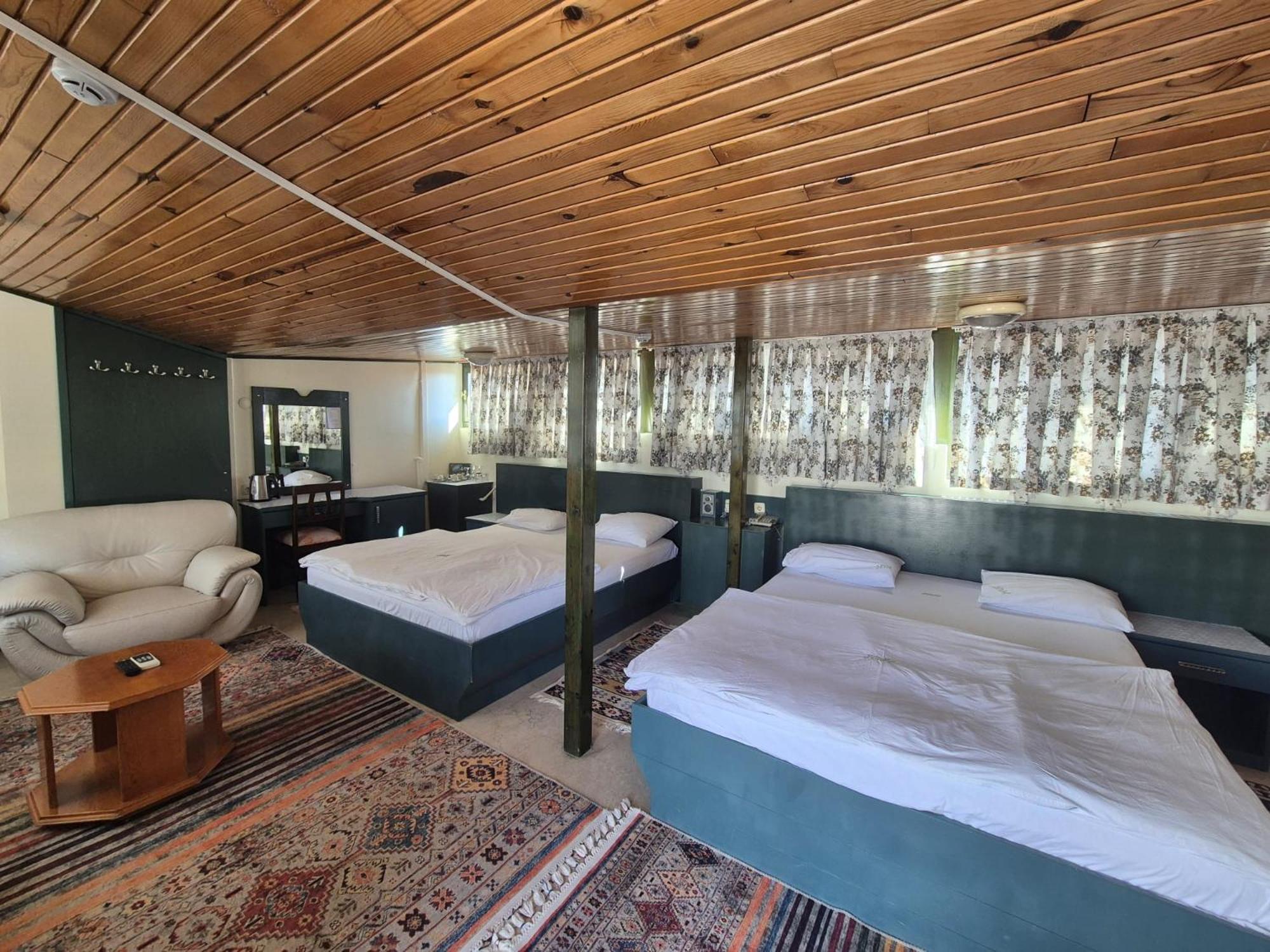 פמוקלה Hotel Hal-Tur מראה חיצוני תמונה